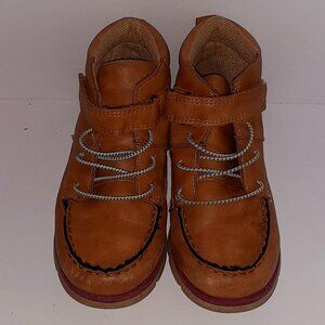 Kids shoes youth size 13 OshKosh brown leather look hiking camping boots